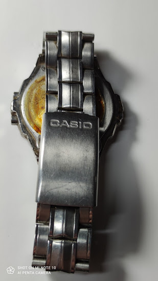 שעון CASIO